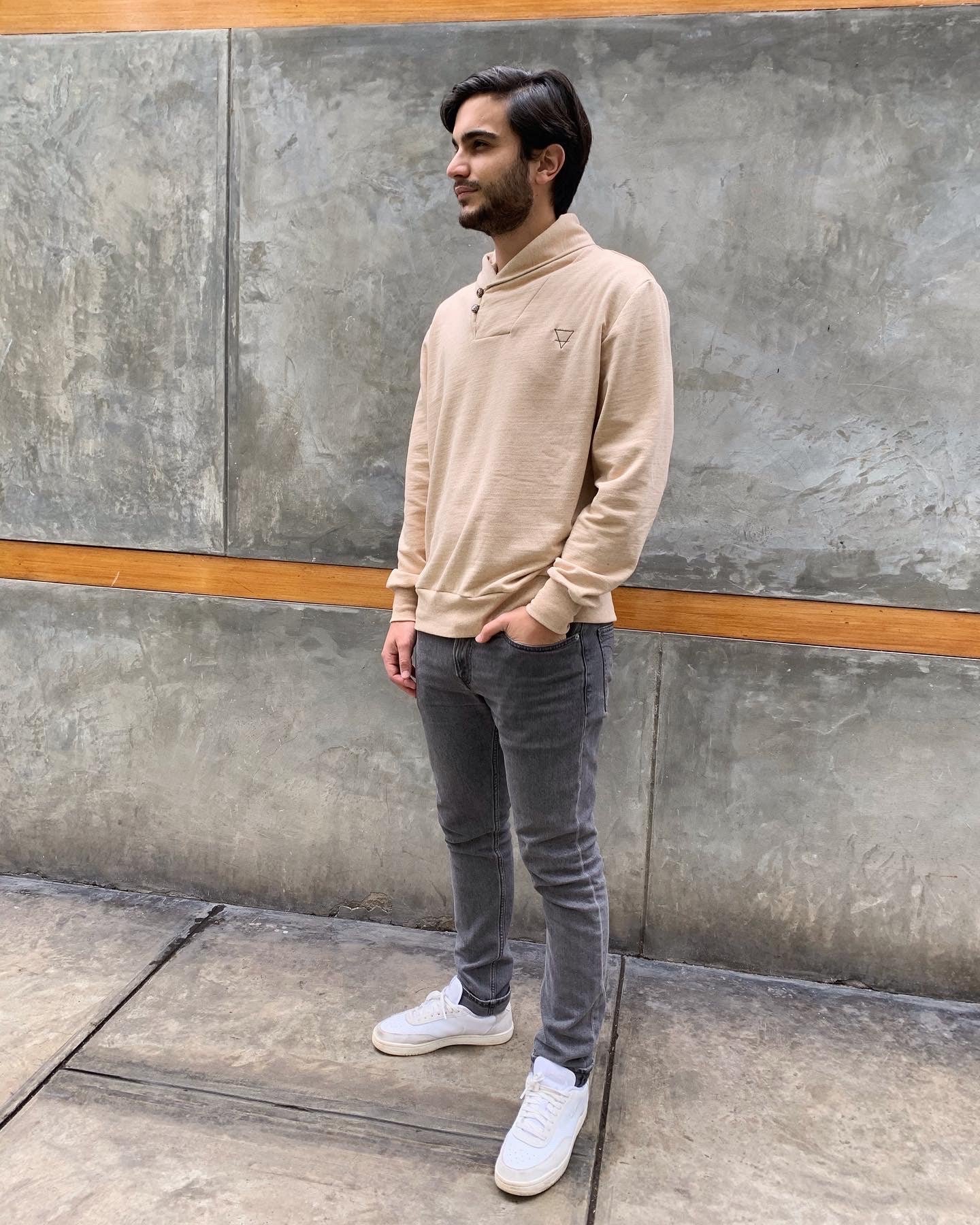 Sweater Saturno